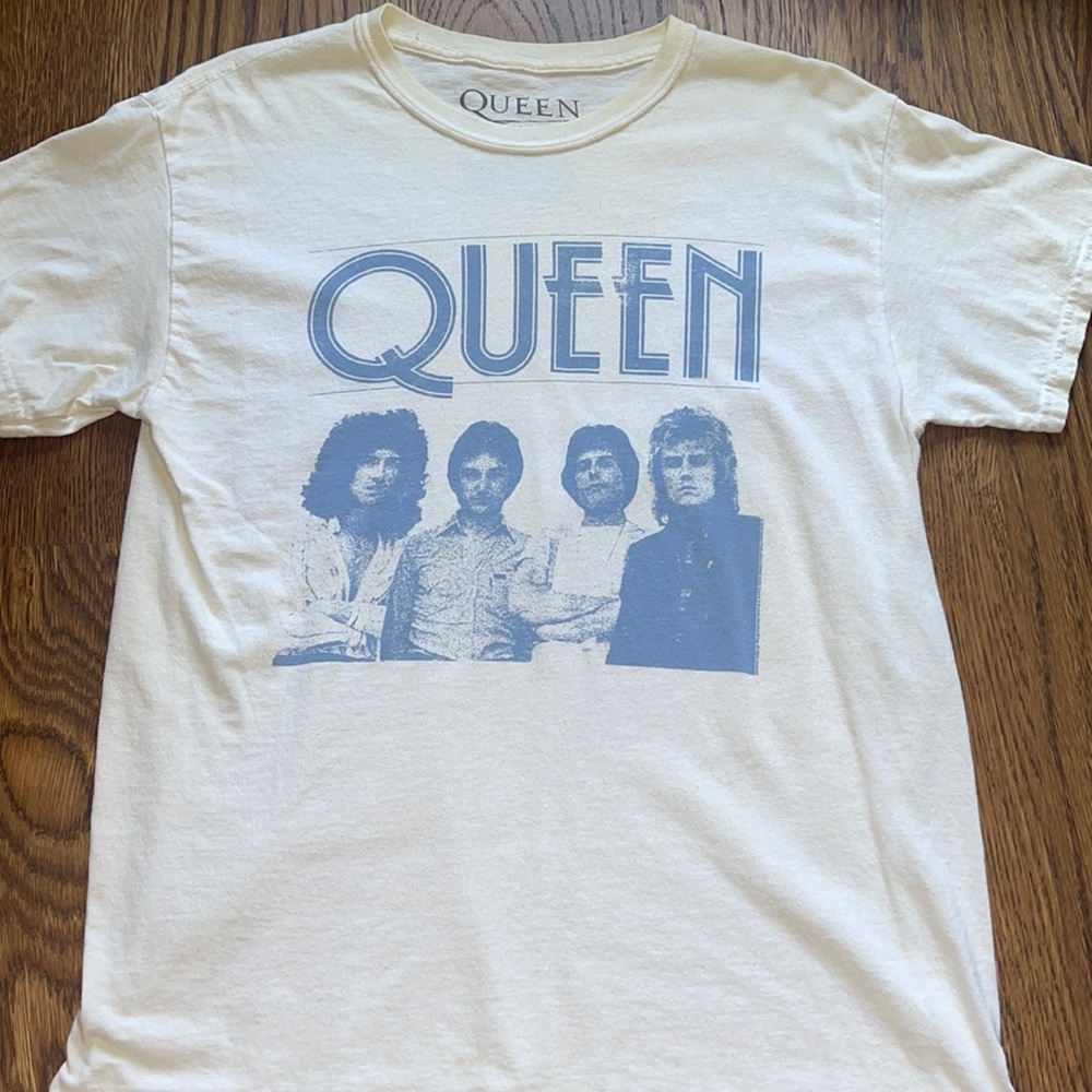 Urban Outfitters “Queen” Band Tee